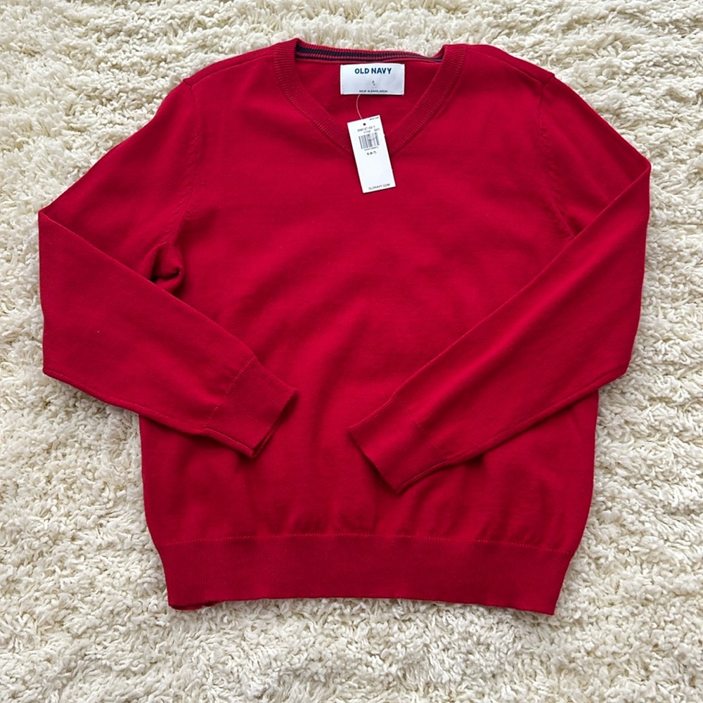 NWT Old Navy Boys red sweater size S (6-7) 100% Cotton